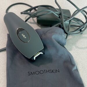 SMOOTHSKIN Pure Adapt Hair Removal Device